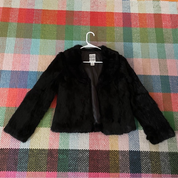 True vintage fur jacket - best for a small - Picture 1 of 4
